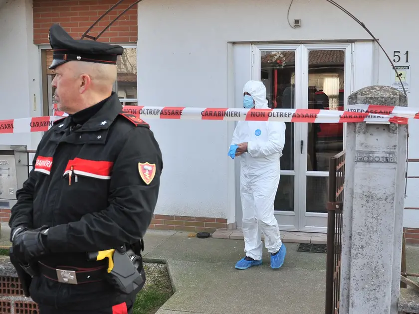 Il primo sopralluogo il giorno del ritrovamento dei due cadaveri