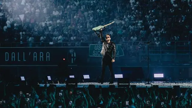 Un’immagine del cantautore bolognese Cesare Cremonini (foto Erika Serio)