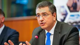Il Commissario Ue greco ai Trasporti sostenibili e al Turismo, Apostolos Tzitzikostas