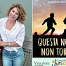 La scrittrice Antonella Sbuelz e la copertina del suo romanzo