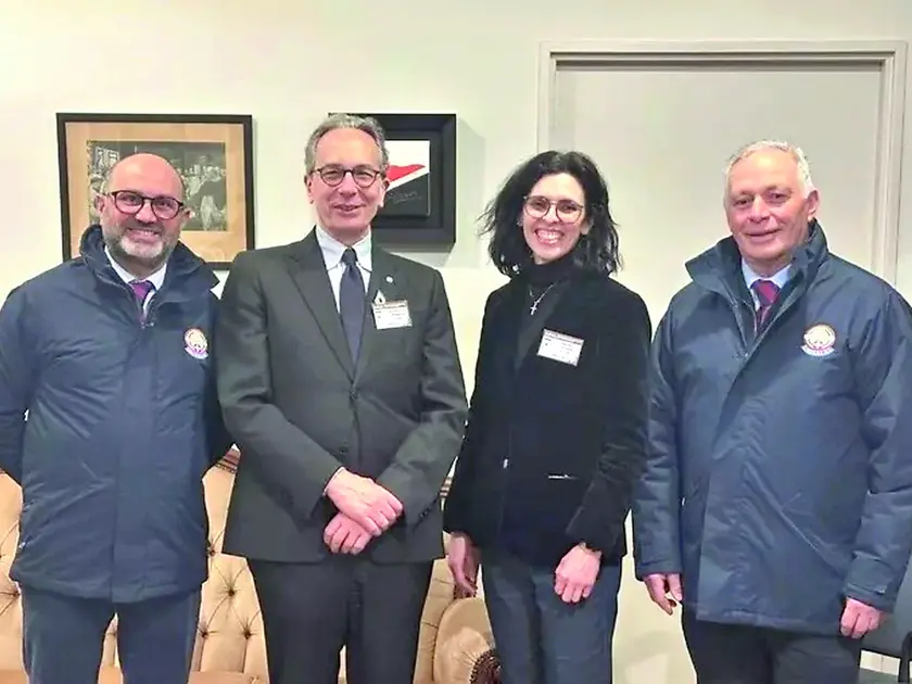 I medici Alessandro de Franciscis e Giada Monami con due volontari dell’Unitalsi