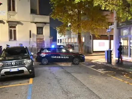 L'allarme trasmesso dal dispositivo elettronico ha fatto scattare l'intervento dei carabinieri