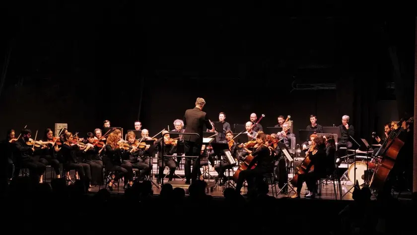 La Fvg Orchestra diretta dal maestro Paolo Paron