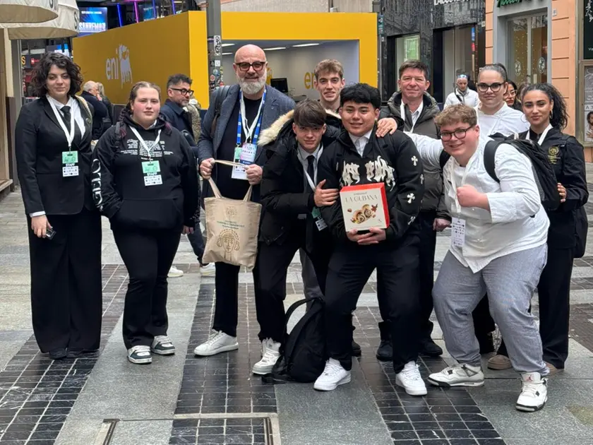 Pomarè con i ragazzi del Civiform