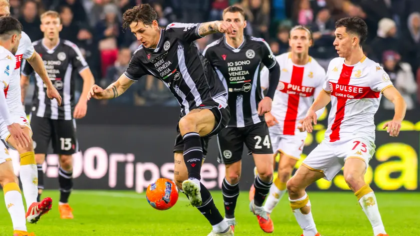 Nicolò Zaniolo in azione contro il Genoa (foto Petrussi)