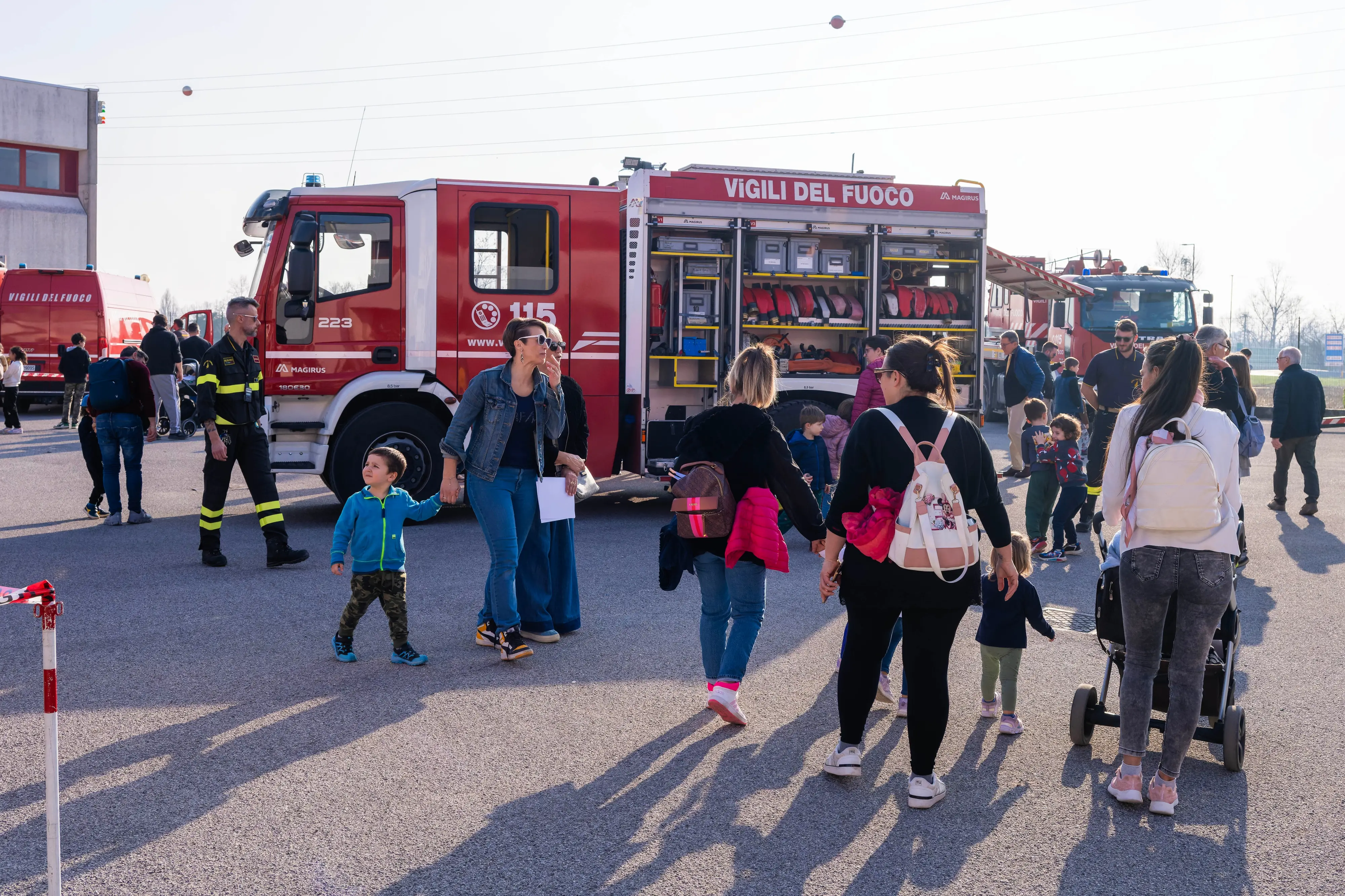 Celebrato anche nel capoluogo friulano l’87° anniversario di istituzione del Corpo dei vigili del fuoco, con la caserma del Comando dei vigili del fuoco di Udine aperta ai bambini e ai loro genitori.