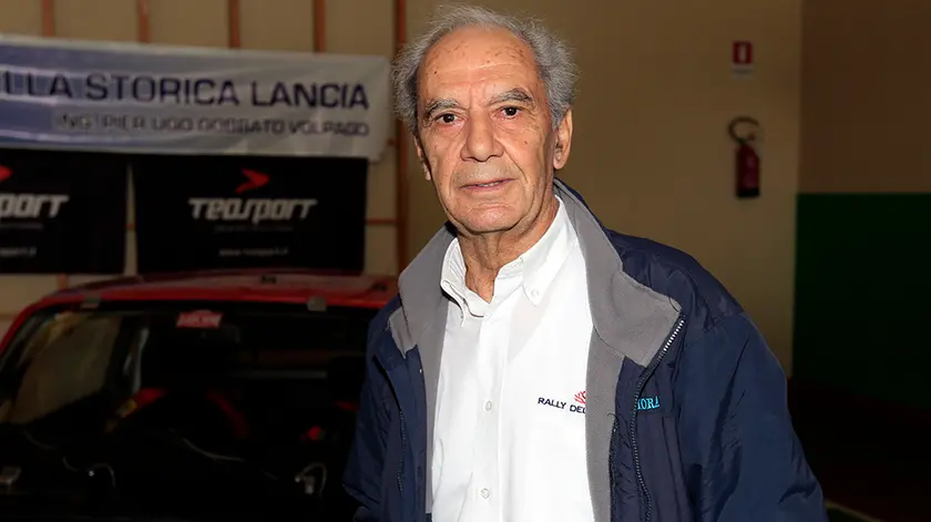 Volpago, raduno auto storiche Lancia. In foto l'ex pilota Sandro Munari