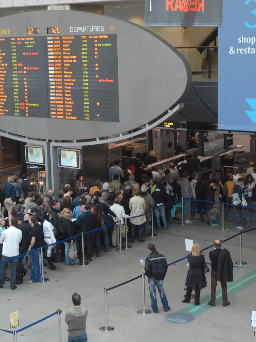 Il tabellone dell’aeroporto Marco Polo di Venezia