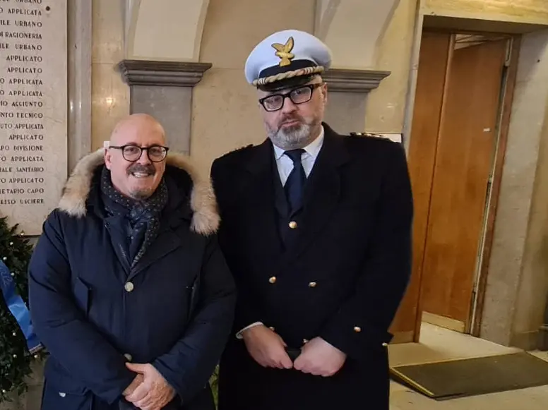 Il nuovo comandante della polizia locale di Udine, prima a Gorizia, in una foto d'archivio con l'assessore Callari