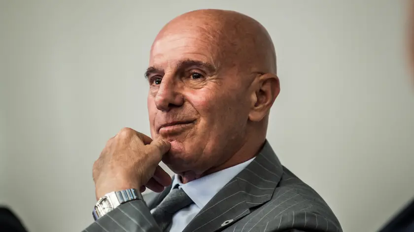 Arrigo Sacchi è unanimemente considerato tra i migliori allenatori di sempre