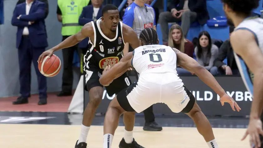 Sconfitta pesante per l'Apu a Cremona © Foto Petrussi-Rastelli