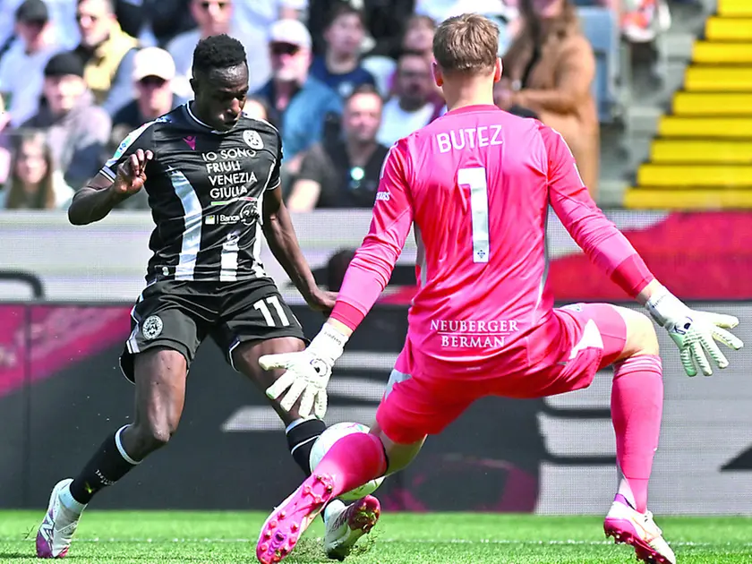 L'occasione sprecata da Kamara contro il Como ©Foto Petrussi