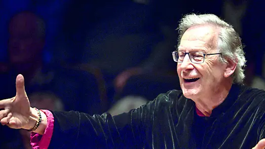 Sir John Eliot Gardiner in una foto di Hans van der Woerd