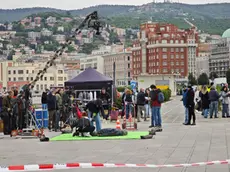 Le riprese a Trieste: piazza Unità diventa un set cinematografico (Foto Lasorte)