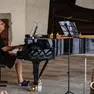 Il musicista friulano Glauco Venier al pianoforte
