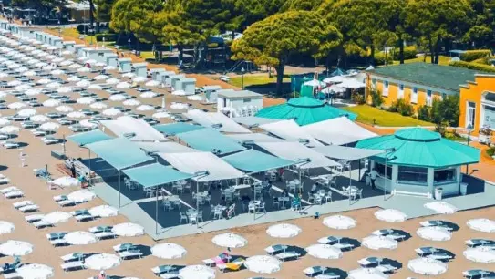 La zona della spiaggia Git dell’ingresso principale