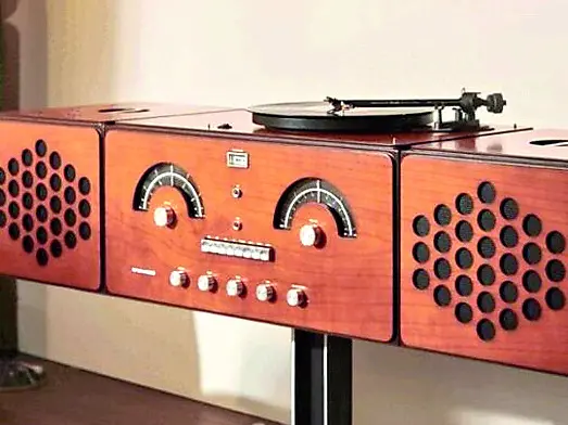 L’iconico radiofonografo dell’azienda Brionvega