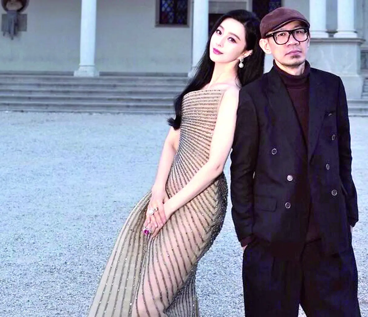 L’attrice Fan Bingbing, assieme al regista Chong Keat Aun a Udine, in una foto pubblicata sul suo profilo Facebook