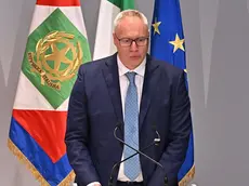 Mauro Bordin pronuncia il suo discorso a Gemona