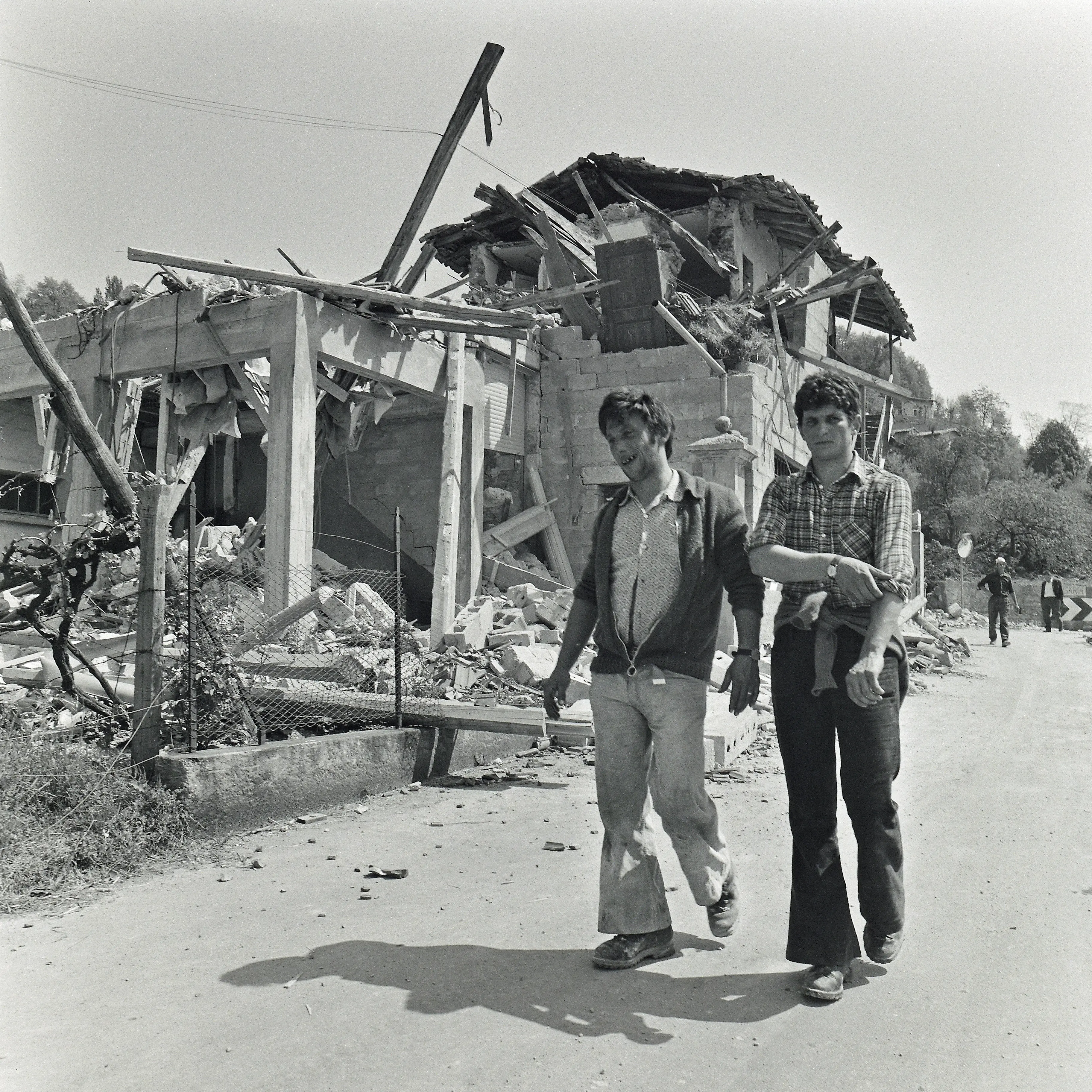 La devastazione documentata da Coassin