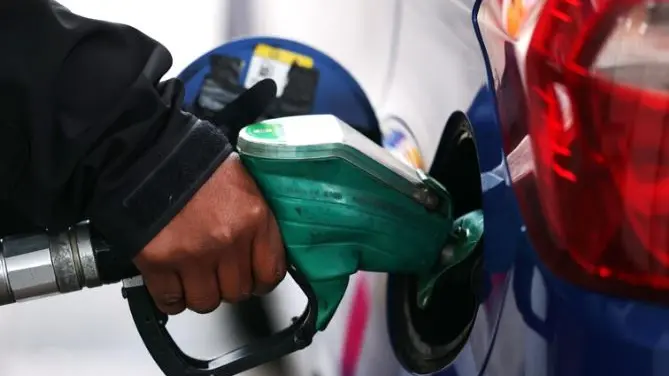 La Regione mette in campo 14,4 milioni contro il caro carburanti e l'aumento dei costi energetici