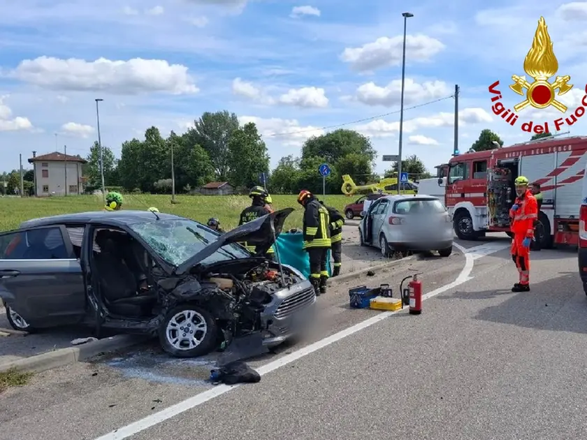 L'intervento dei soccorritori a Prata di Pordenone