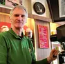 Roberto Fabris nel caffè di famiglia (foto Ambrosi / Petrussi)