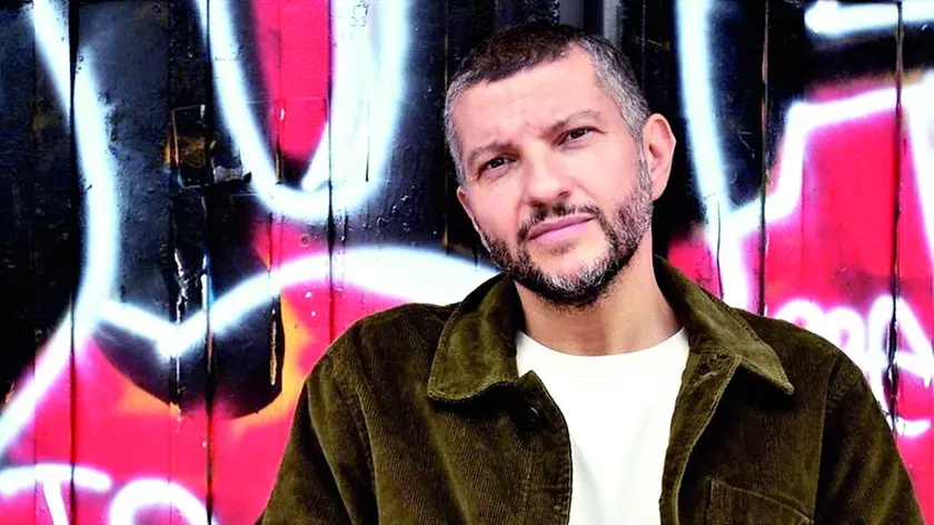 Francesco Kento Carlo è un rapper, scrittore e formatore