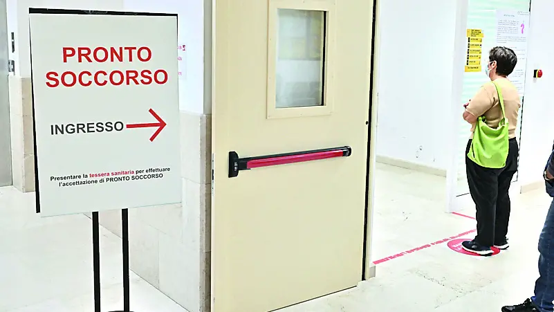 L’ingresso del Pronto soccorso dell’ospedale di Udine: uno dei quattro interessati dal bando