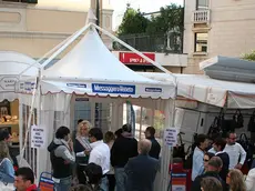 La redazione mobile del Messaggero Veneto, allestita tra piazza XX settembre e piazza Cavour, durante l'edizione del 2008 di Pordenonelegge
