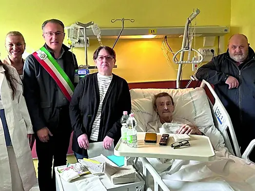 Le nozze tra Angelica e Luigi celebrate dal vicesindaco Piani all'ospedale di Palmanova