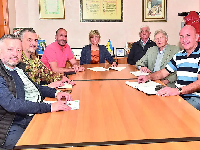 Il vertice a Gemona con l’assessore Zilli (foto Petrussi)