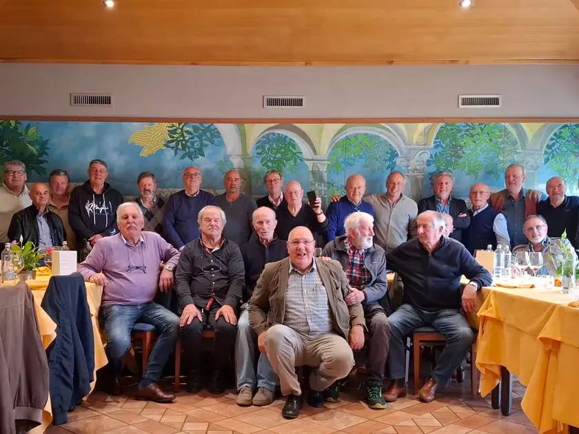 I "vivi per miracolo" della Gemonese: si sono riuniti 50 anni dopo