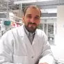 Giovanni Sorrentino nel suo laboratorio