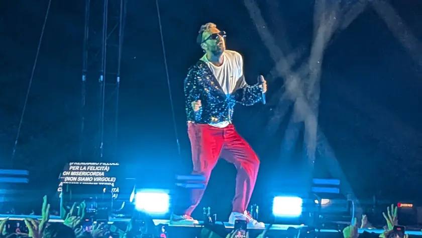 Cesare Cremonini sul palco a Gorizia
