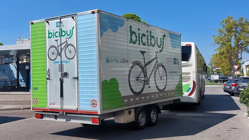 Bicibus da Udine fino a Lignano: parte il servizio, aumentano le fermate