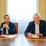 L’assessore Alessandro Venanzi con il maneger del commercio Guido Caufin (foto Petrussi)