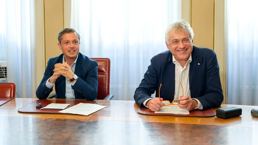 L’assessore Alessandro Venanzi con il maneger del commercio Guido Caufin (foto Petrussi)