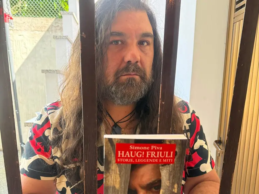 Il cantautore friulano Simone Piva ha scritto Haug! Friuli