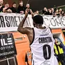 Semaj Christon, 33 anni, arrivato all’Apu lo scorso inverno alla fine ha scelto Cantù