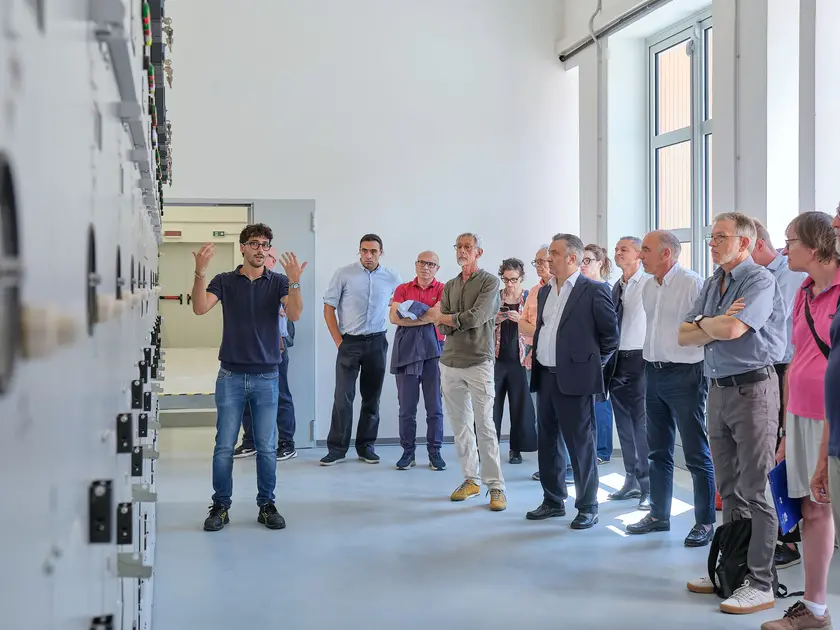 La visita alla cabina elettrica di Roiano (foto Massimo Silvano)