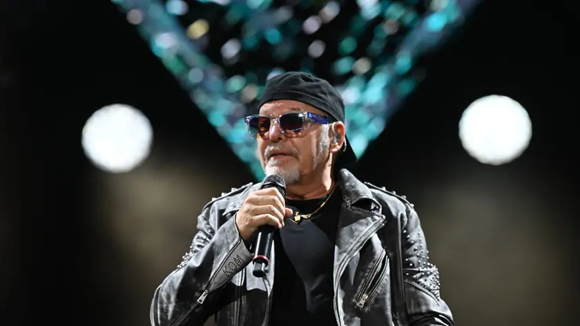 Vasco sul palco del Bluenergy Stadium. Foto Petrussi
