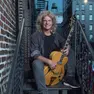 Il chitarrista americano Pat Metheny si esibirà domani al Castello