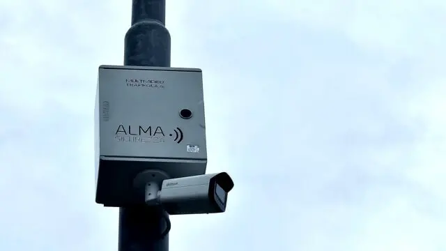Le telecamere hanno pizzicato i furbetti dei rifiuti