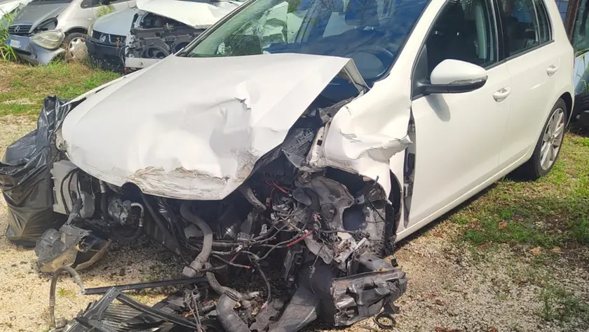L’auto condotta dall’assessore Maurizio Foltran