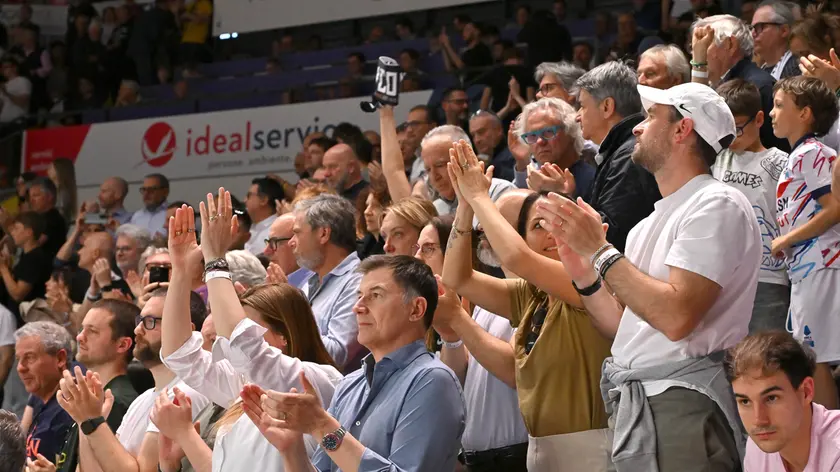 https://images.messaggeroveneto.it/view/acePublic/alias/contentid/1sdkxay6eg1yitlo0vb/0/copia-di-image_147692196.webp?f=16%3A9&amp;w=840