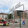 L’ingresso del vecchio ospedale di Pordenone (foto Ambrosio / Petrussi)