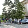 Nelle scorse settimane è stato organizzato un sit in per impedire il taglio dei cedri di via Vallona