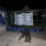 Le borse da calcio con l’eloquente striscione lasciato dai giocatori