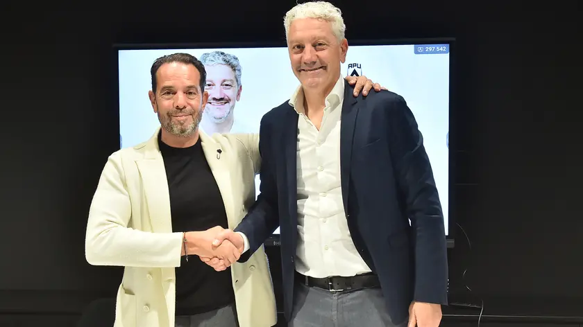 Il presidente dell’Apu Pedone e il gm Conti (Foto Petrussi)